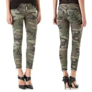 TEXTILE Elizabeth and James Cooper Jeans Camo Size 28